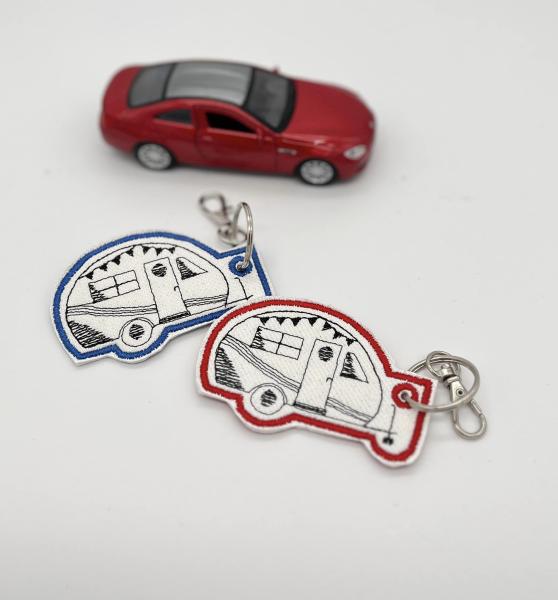 ITH - Stickdatei Schlüsselanhänger Wohnwagen